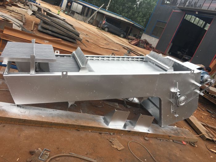 HQN型回轉(zhuǎn)式清污機 HQN型回轉(zhuǎn)式清污機