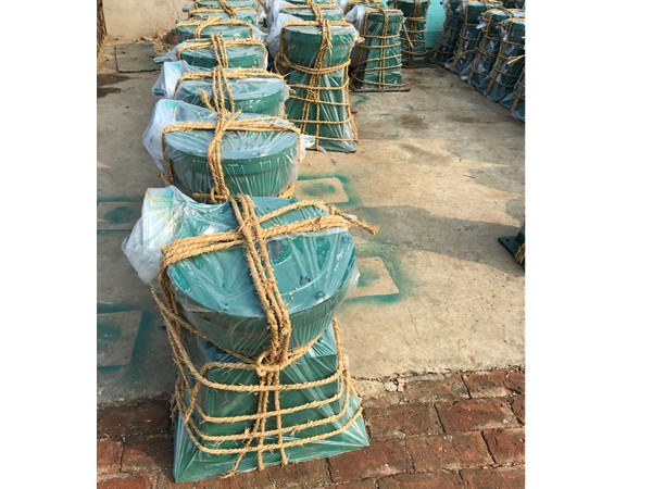 QL型手搖式螺桿式啟閉機(jī) QL型手搖式螺桿式啟閉機(jī)