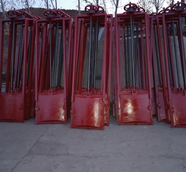 1x1m機(jī)閘一體式鑄鐵閘門 1x1m機(jī)閘一體式鑄鐵閘門